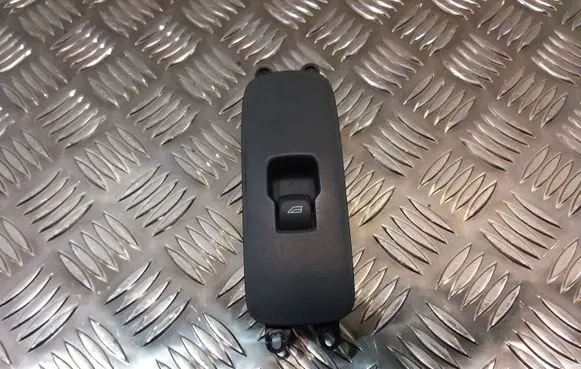 Volvo S60 Electric window control switch 31272012