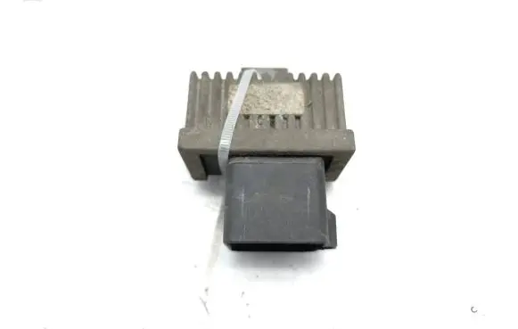 Renault Avantime Glow plug pre-heat relay 7700115078