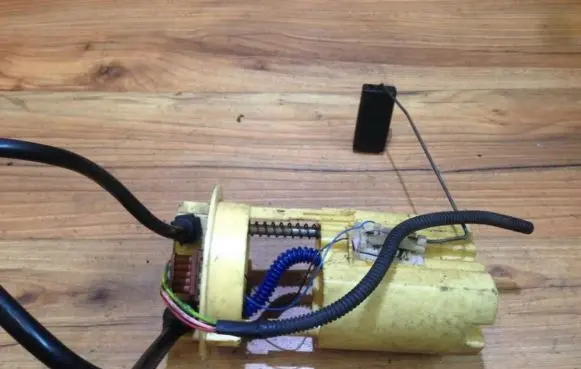 Fuel level sensor