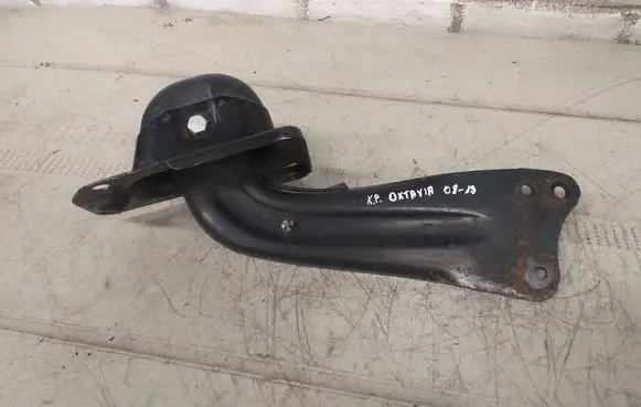 Skoda Octavia Mk2 (1Z) Rear upper control arm/wishbone 1K0301475