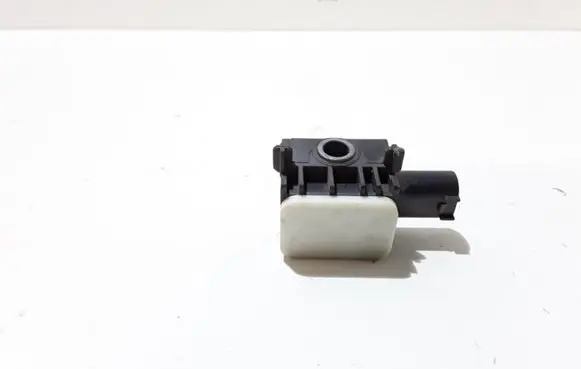 Mercedes-Benz ML W164 Airbag deployment crash/impact sensor 0038202926