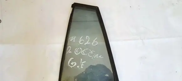 Rear vent window glass