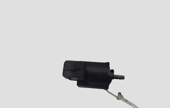 Volvo V40 Turbo solenoid valve 31339879 70051502