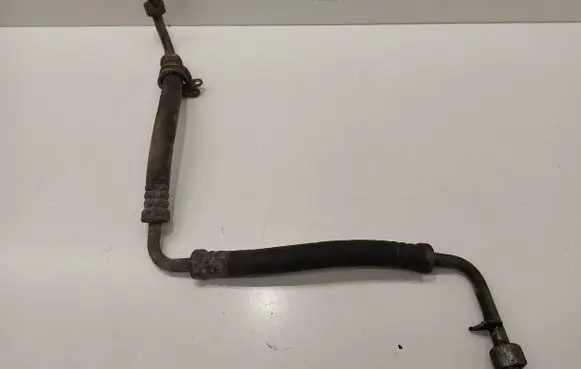 Volkswagen PASSAT B3 Air conditioning (A/C) pipe/hose