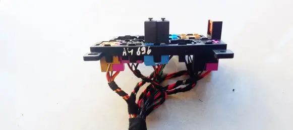 Audi A6 S6 C6 4F Fuse box set 4F0937503