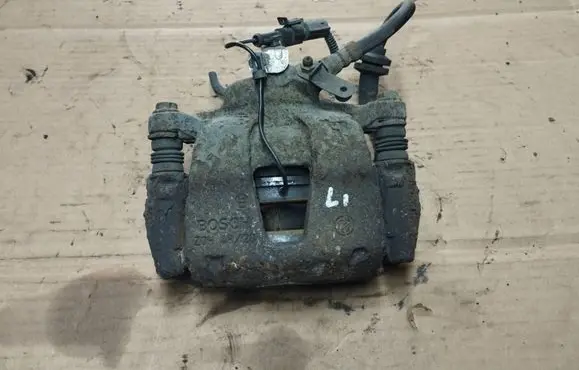 Fiat 500 Front brake caliper