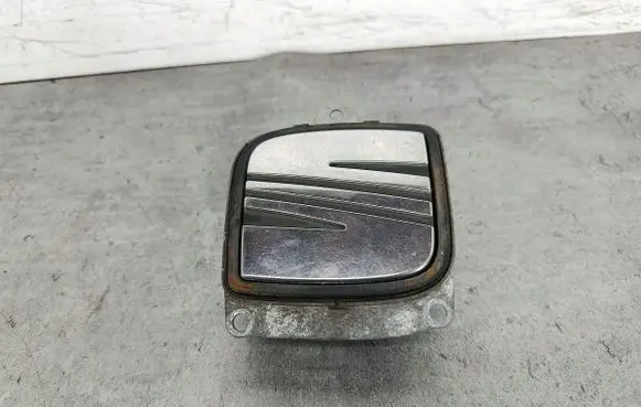 Seat Toledo III (5P) Tailgate/trunk/boot exterior handle 5P0827565CHUF