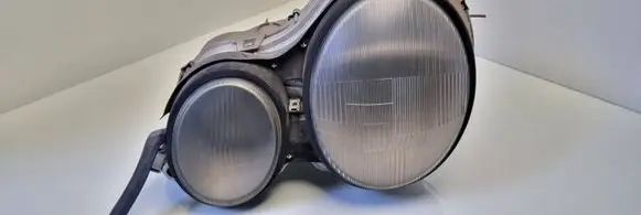 Mercedes-Benz E W210 Headlight/headlamp 40285201