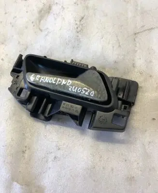 Opel Grandland X Rear door interior handle 98201552w