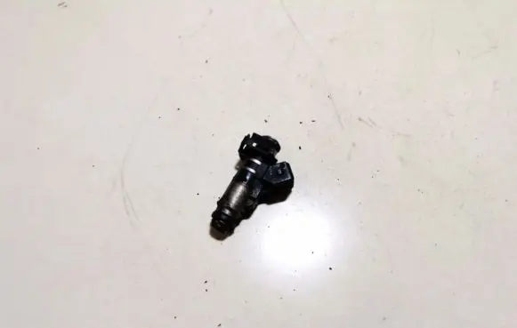 Peugeot 206 Fuel injector