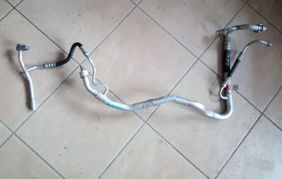 Ford Kuga II Air conditioning (A/C) pipe/hose GV6119E881PF