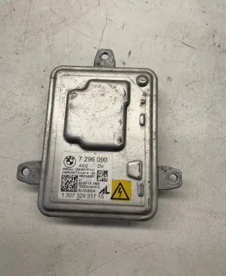BMW 3 F30 F35 F31 Headlight ballast module Xenon 7296090 130732931715 10EEG141013