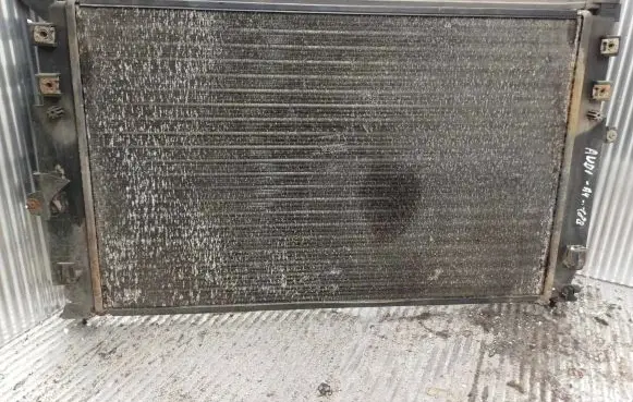 Audi A4 S4 B5 8D Coolant radiator 87123