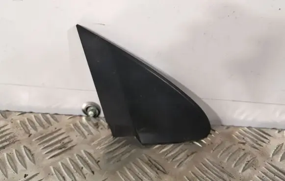 Subaru XV Fender trim (molding) 65250FJ000