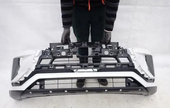 Mitsubishi Eclipse Cross Front bumper 6400H717ZZ