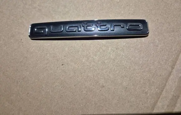 Audi Q5 SQ5 Manufacturers badge/model letters 4M0853737