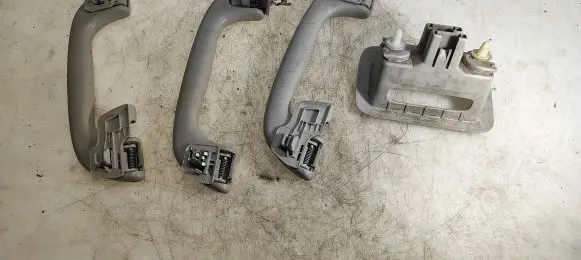 Mazda 6 A set of handles for the ceiling 