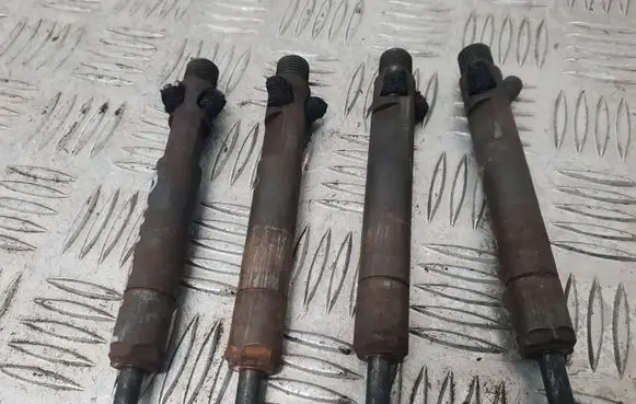 Ford Focus Fuel injectors set 