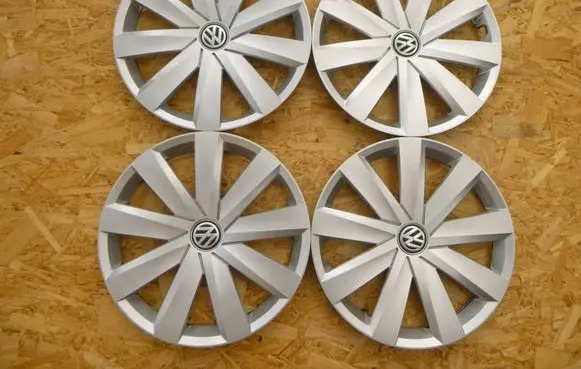 Volkswagen PASSAT B7 R16 wheel hub/cap/trim 3G0601147