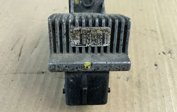 Dacia Lodgy Glow plug pre-heat relay 110678071r