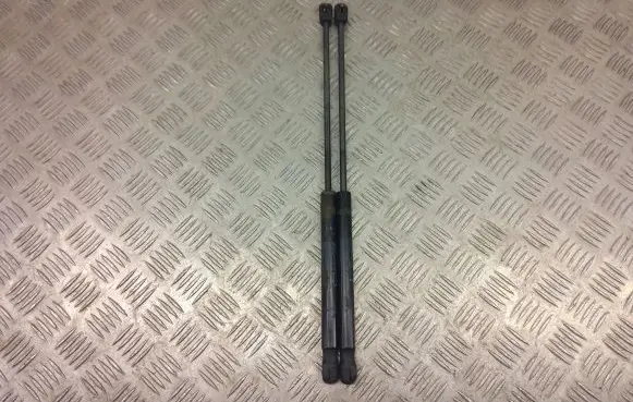 Jaguar XF X250 Tailgate strut 8X2316C826AC