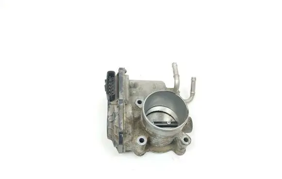 Toyota Verso-S Throttle valve 2203047010 9N251191 142009N05