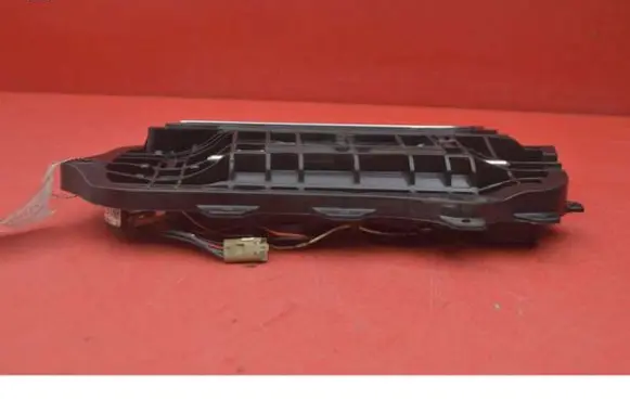 Tesla Model S Front door exterior handle 1007373-00-M