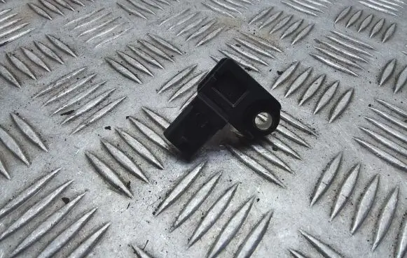 BMW 5 E60 E61 Air pressure sensor 780474201 7804742