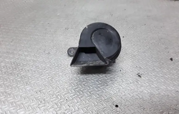 Mercedes-Benz C W203 Horn signal A28657625
