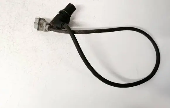 Volkswagen PASSAT B5 Crankshaft position sensor 050906433
