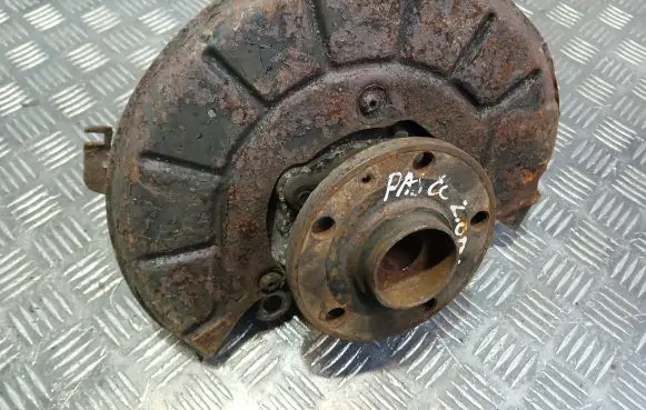 Volkswagen PASSAT CC Front wheel hub spindle knuckle