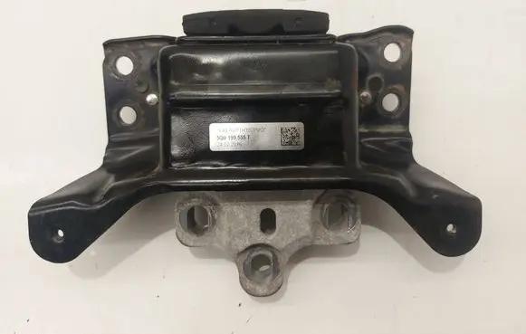 Volkswagen Golf VII Engine mount bracket 5Q0199555T 24022016