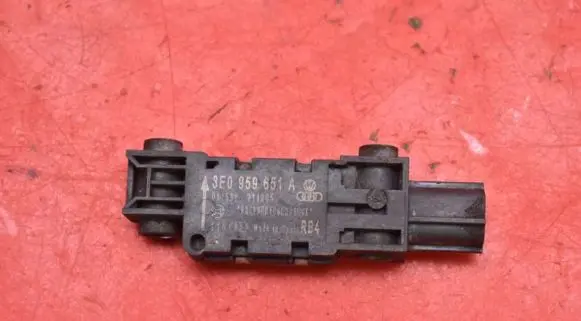 Audi A3 S3 A3 Sportback 8P Sensor 8E0959651A