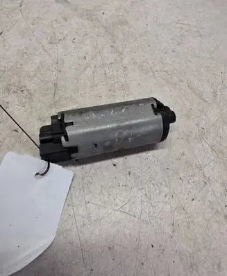 Peugeot 607 Seat adjustment motor 9470060D