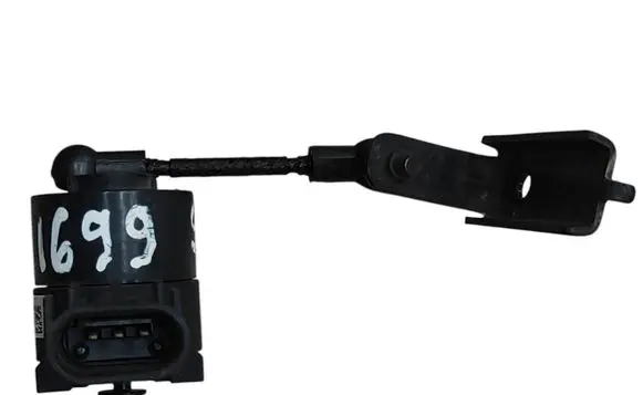 Jeep Grand Cherokee Rear air suspension level height sensor 68245332AB T11058601576