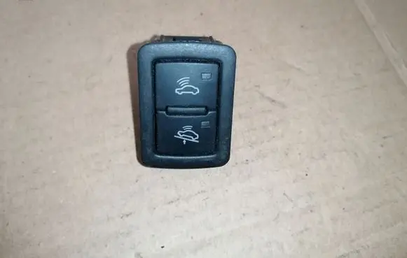 Audi A6 S6 C6 4F Alarm switch 4F0962109