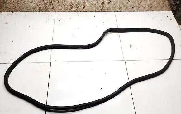 MG HS Rubber seal rear door 