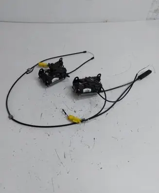 BMW X2 F39 Engine bonnet/hood lock/catch 7376978 7376977