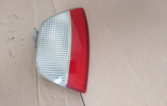 Ford Focus Rear fog light 1m5115k273 0374D 1m5115501