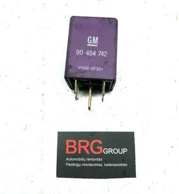 Opel Frontera A Glow plug pre-heat relay 0281003011 28888928