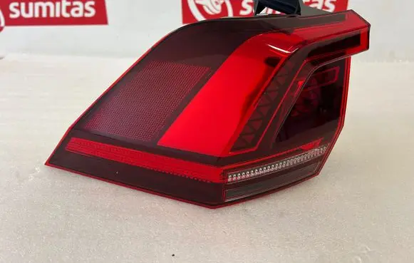 Volkswagen Tiguan Rear/tail lights 5NA945207F 2SD01252101