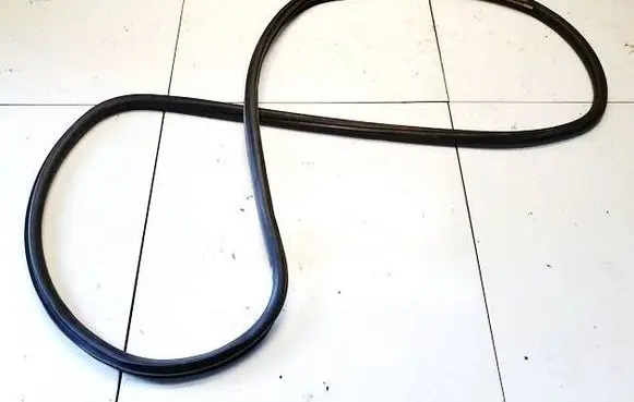 Audi A3 S3 8P Rubber seal front coupe door 