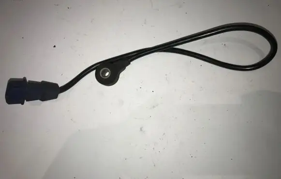 Volkswagen PASSAT B5 Detonation knock sensor 5wm1512