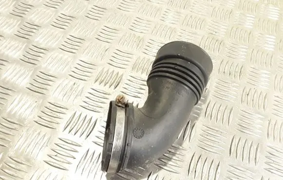 Peugeot 207 Air intake duct part V75638128003