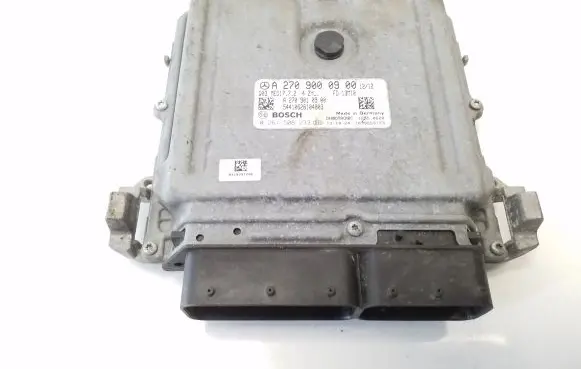 Mercedes-Benz B W246 W242 Engine control unit/module A2709000900 0261S08233