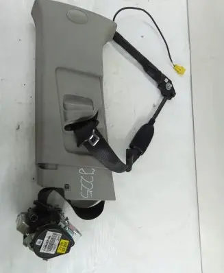 Chevrolet Orlando Front seatbelt