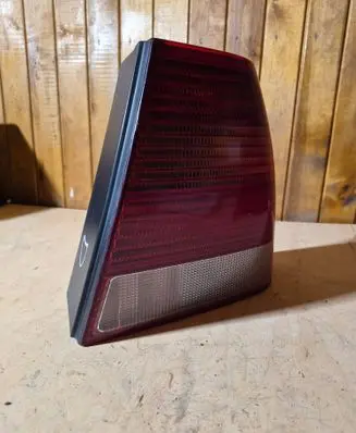 Volkswagen Bora Rear/tail lights 1J5945096M