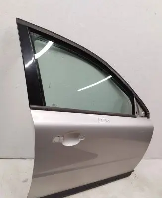 Volvo V70 Front door