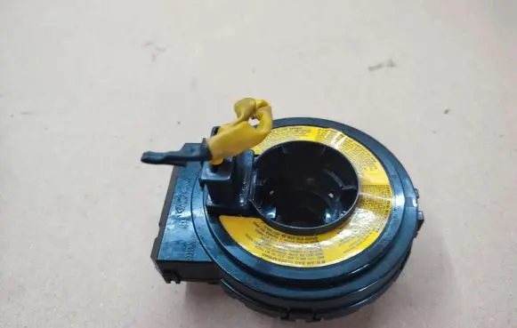 Hyundai Sonata Airbag slip ring squib (SRS ring)