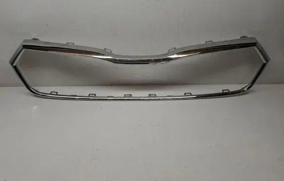 Skoda Octavia Mk4 Front bumper upper radiator grill 5E3853761B